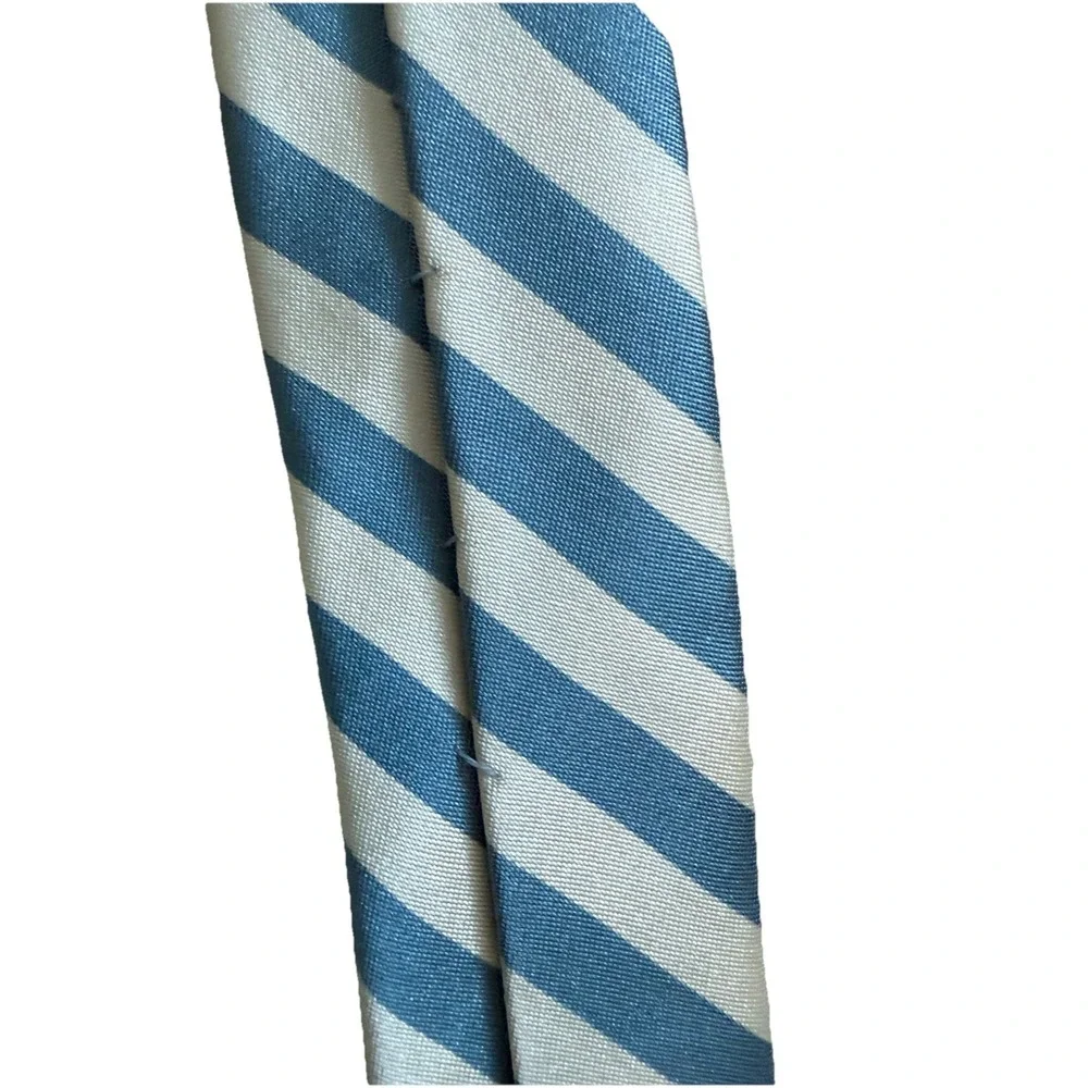 Vintage Alfani Tie Necktie Blue Striped Hand Sewn Silk Made‎ In USA
